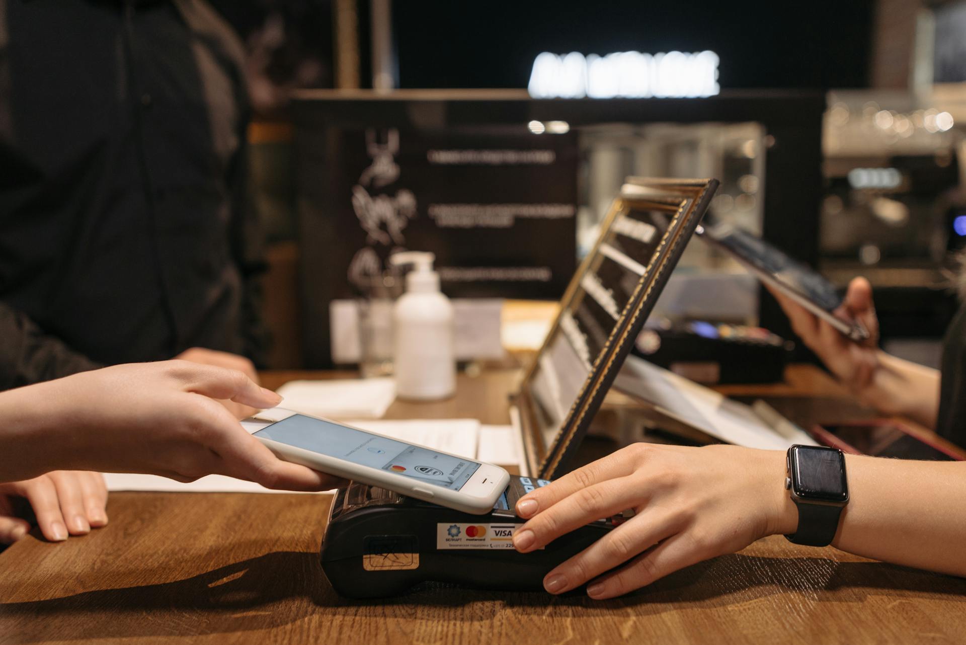 Restaurant till system